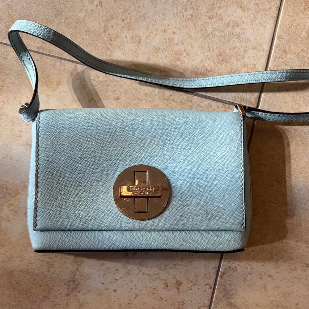 kate spade light blue crossbody bag with gold turn-lock